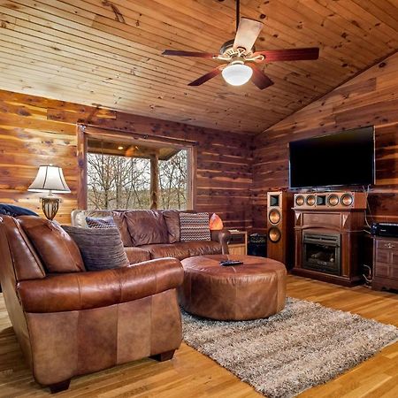Fly Away Cabin- Modern, Serene, And Convenient Compton Ngoại thất bức ảnh